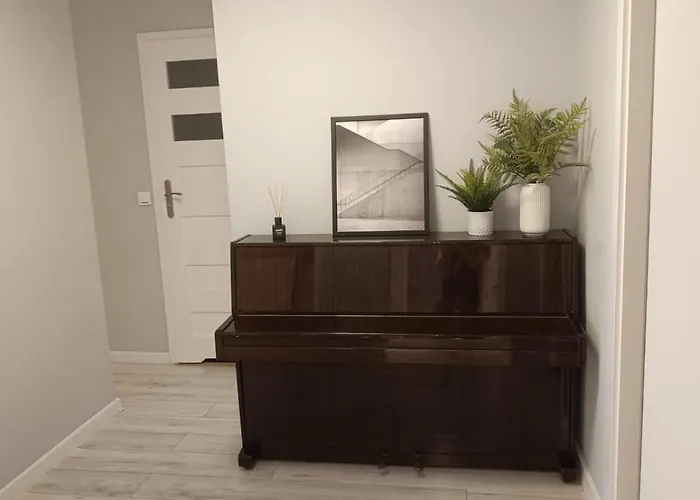 Jawornicka 7 / Grunwald Apartman Poznań