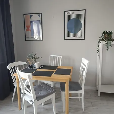 Apartment Jawornicka 7 / Grunwald