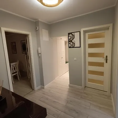 Apartment Jawornicka 7 / Grunwald Poznan